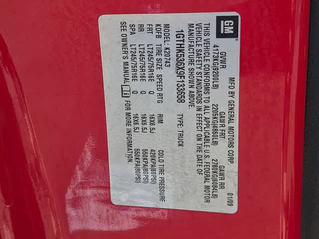 Used 2009 GMC Sierra 2500 SLE w/ Convenience Package AWD/4WD image 32