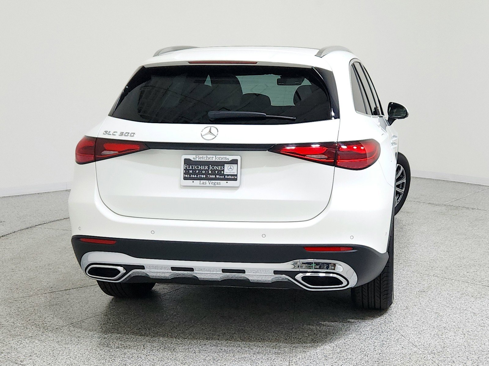 Certified 2024 Mercedes-Benz GLC 300 image 2