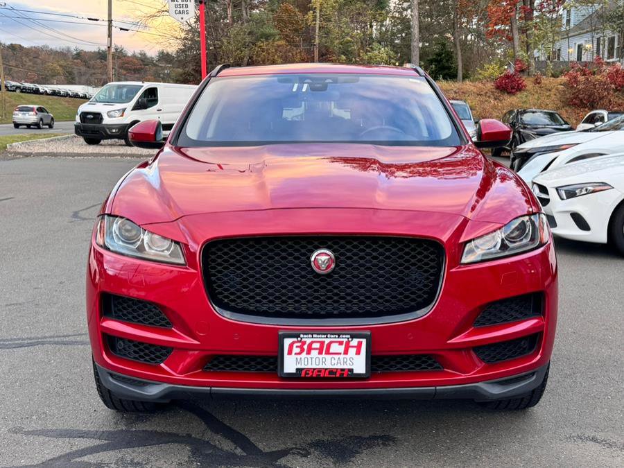 Used 2018 Jaguar F-PACE Premium image 3