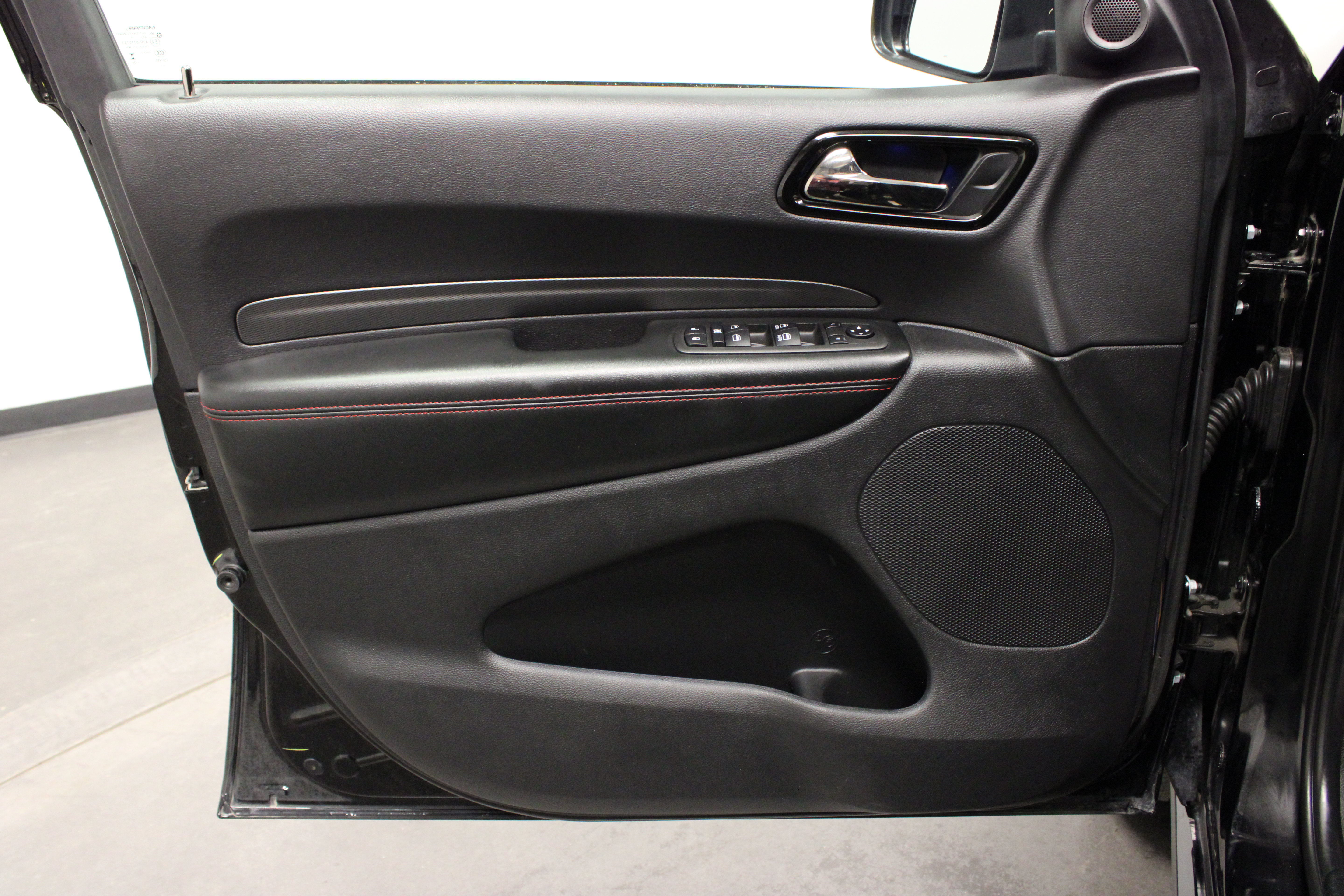 Used 2025 Dodge Durango GT AWD/4WD image 19