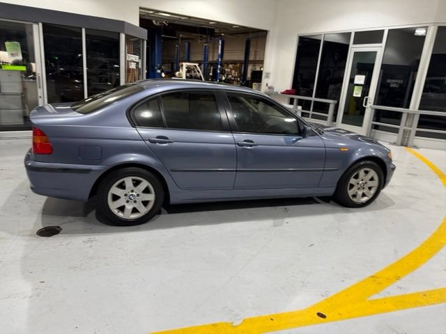 Used 2005 BMW 325xi Sedan AWD/4WD image 9