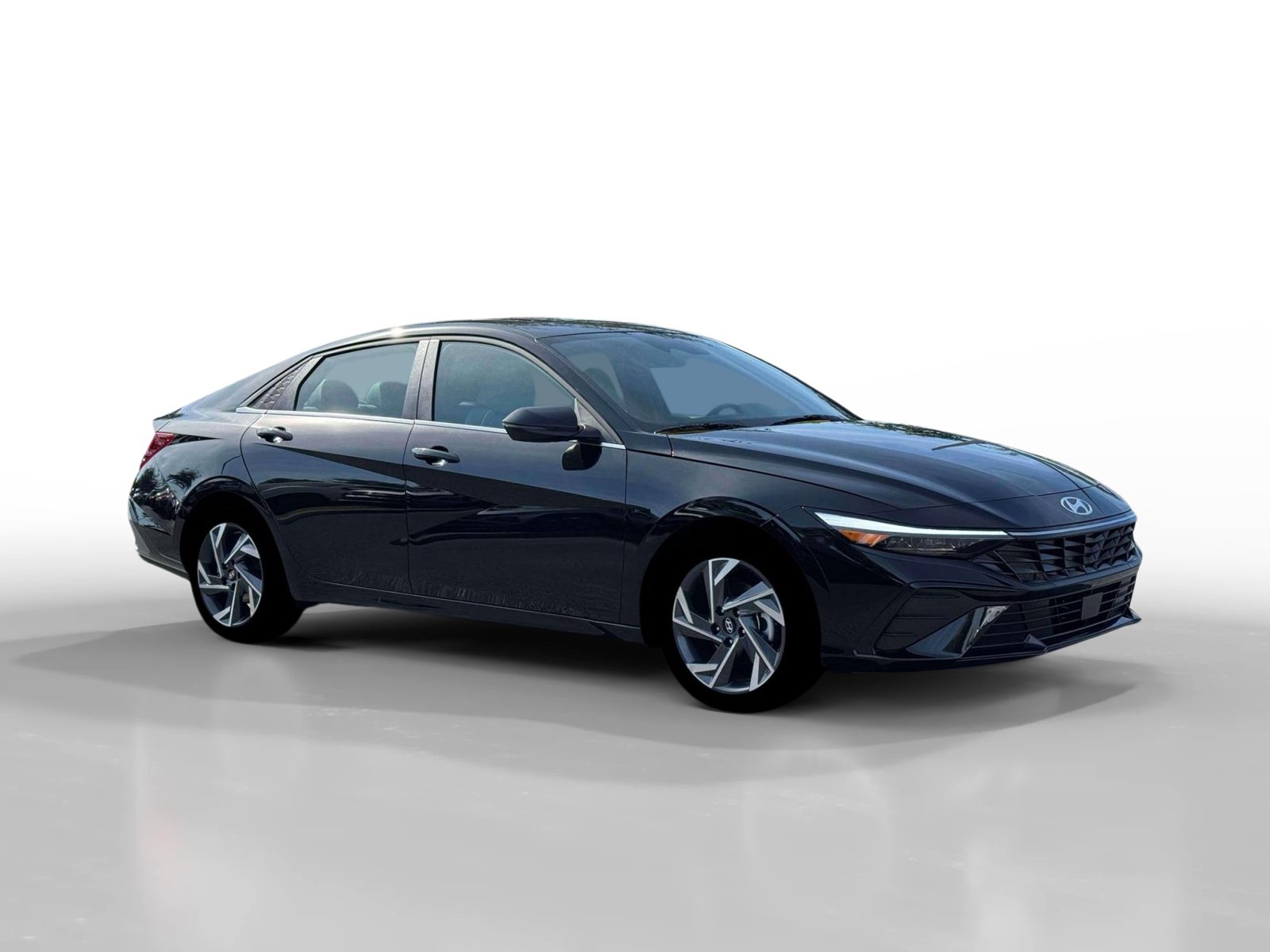 New 2026 Hyundai Elantra Limited FWD image 10