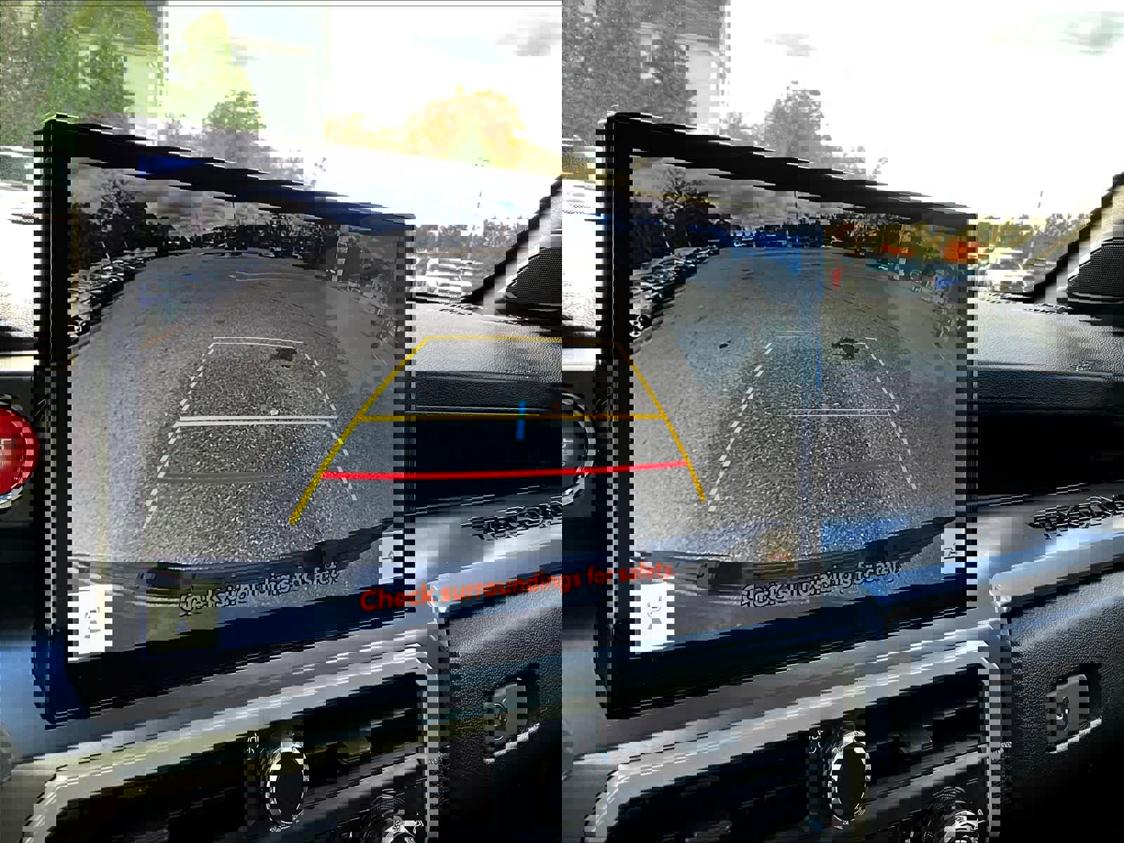 Used 2024 Toyota Tacoma TRD Sport image 19