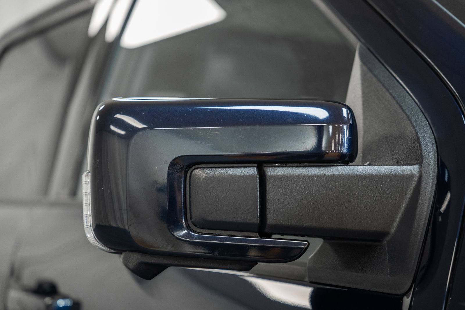 Used 2024 Ford F150 Lariat w/ Equipment Group 502A High image 14