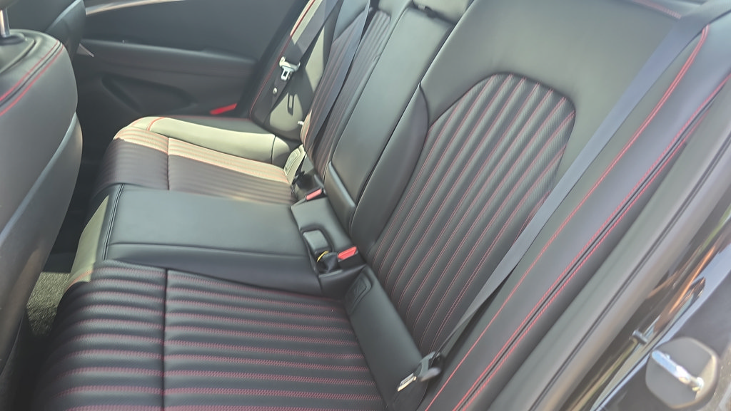 New 2026 Genesis G70 3.3T Sport Prestige AWD/4WD image 10