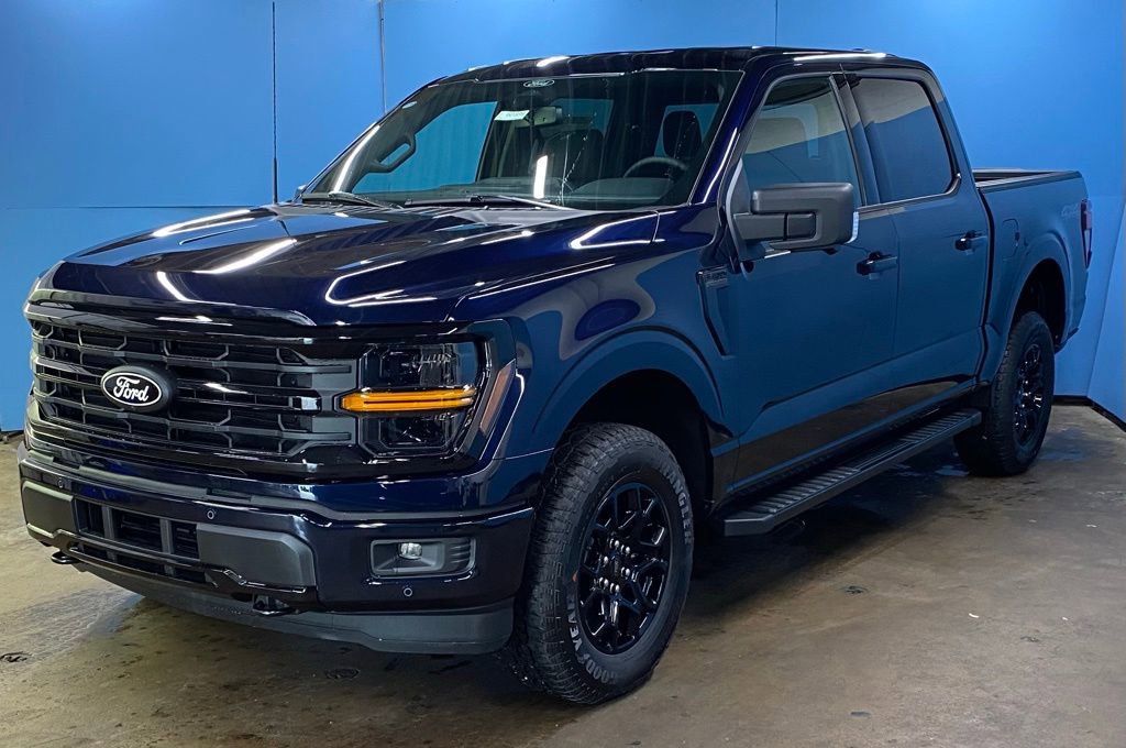 New 2025 Ford F150 XLT w/ Equipment Group 302A MID image 4