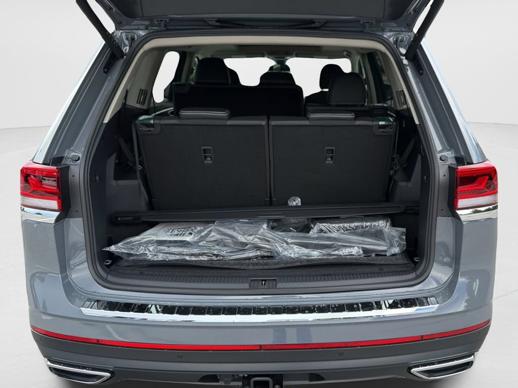 New 2026 Volkswagen Atlas SE FWD image 11
