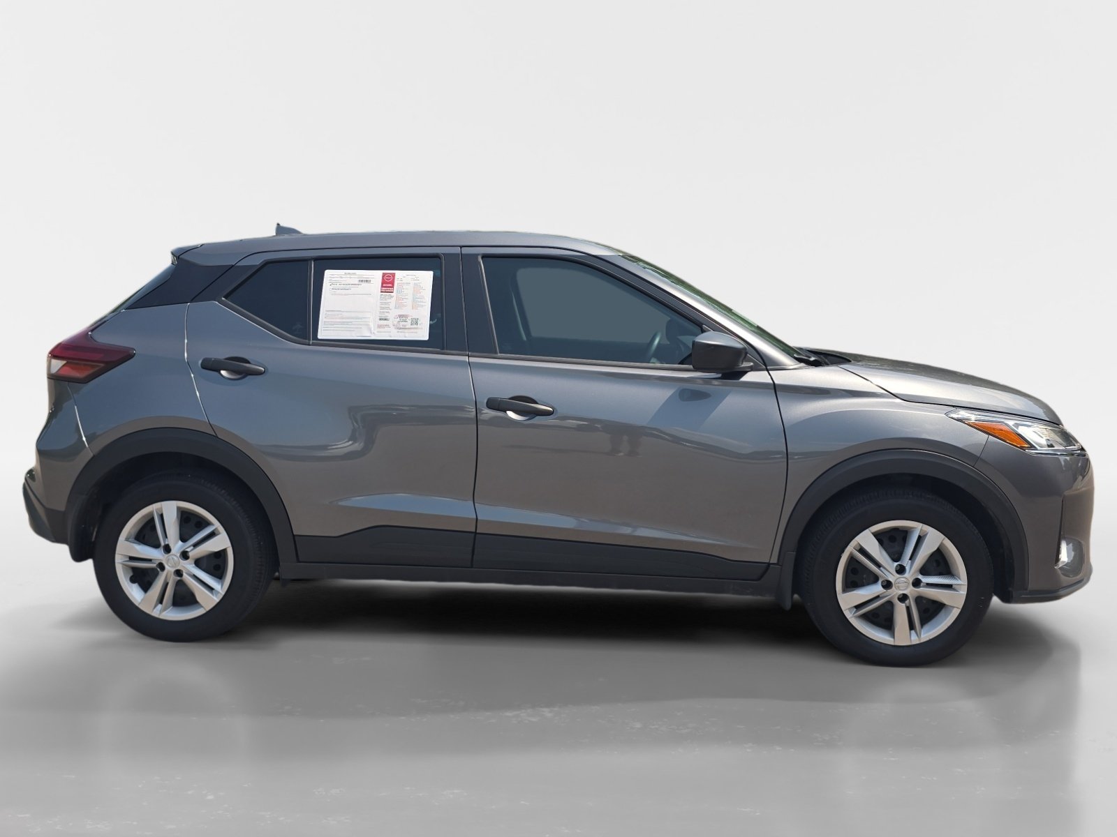 Certified 2025 Nissan Kicks Play S FWD image 7