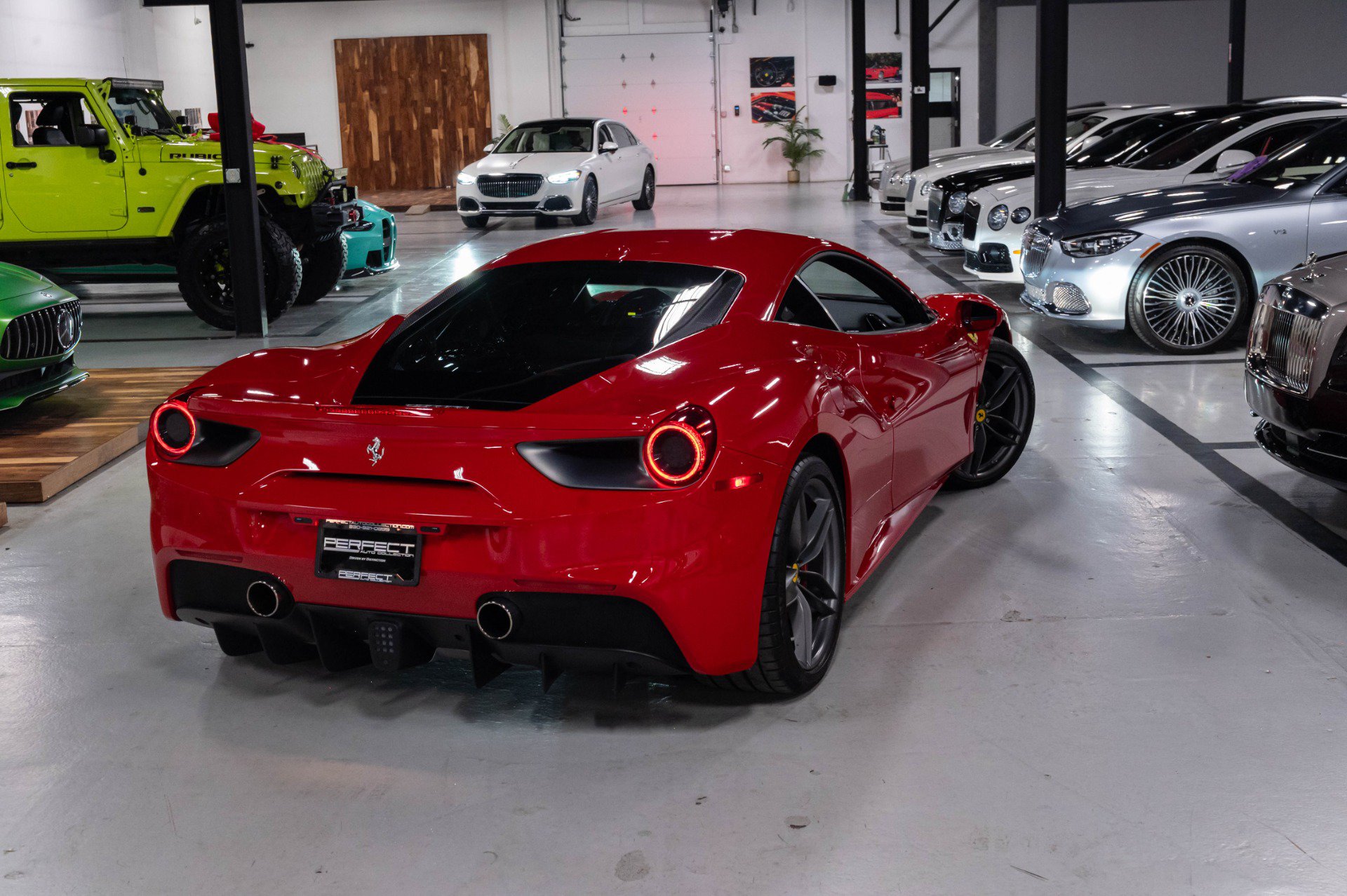 Used 2018 Ferrari 488 GTB RWD image 78