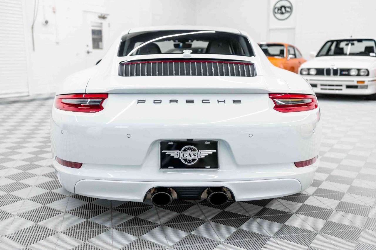 Used 2018 Porsche 911 Carrera T RWD image 11