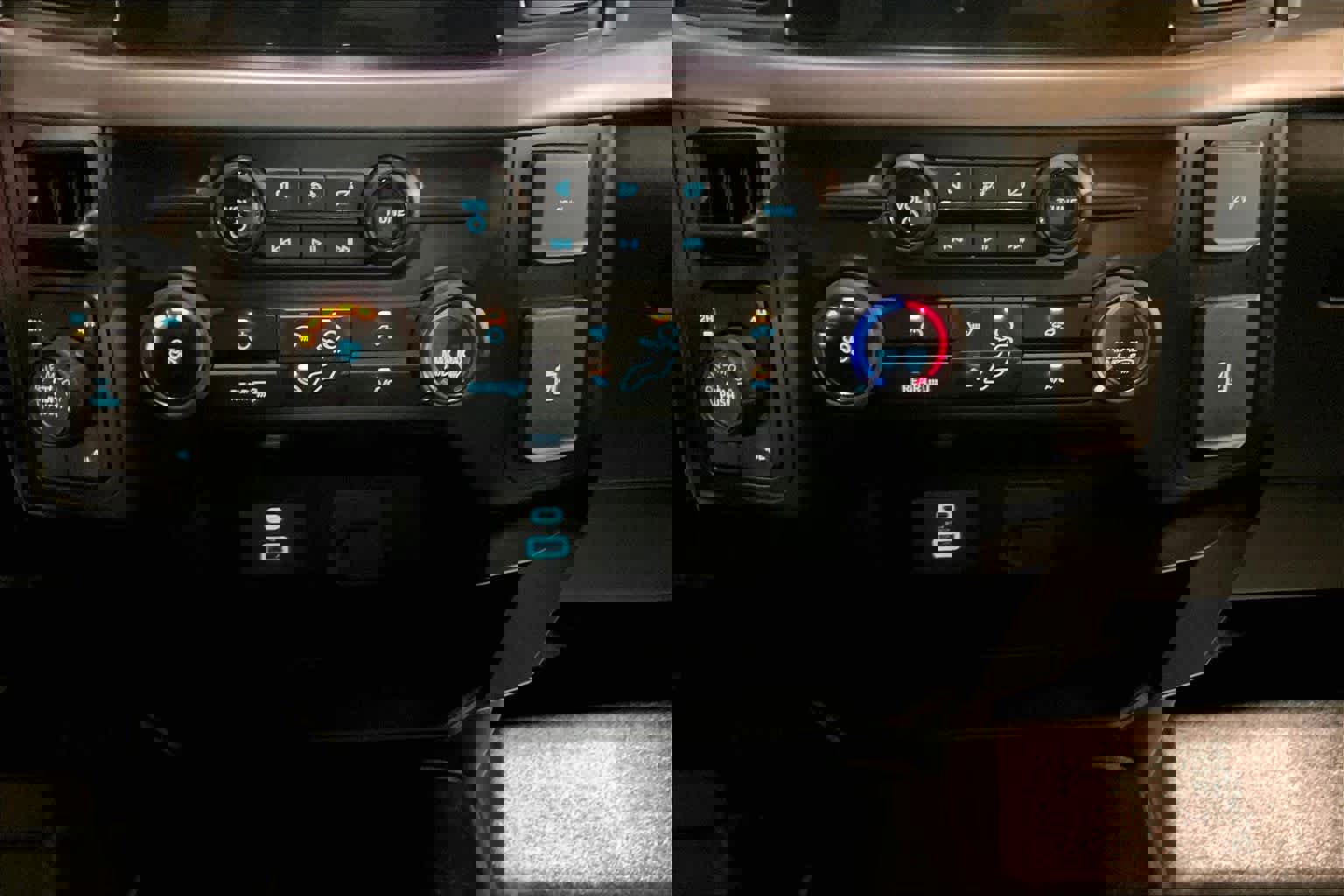 Used 2024 Ford F150 XL w/ Equipment Group 103A High image 32