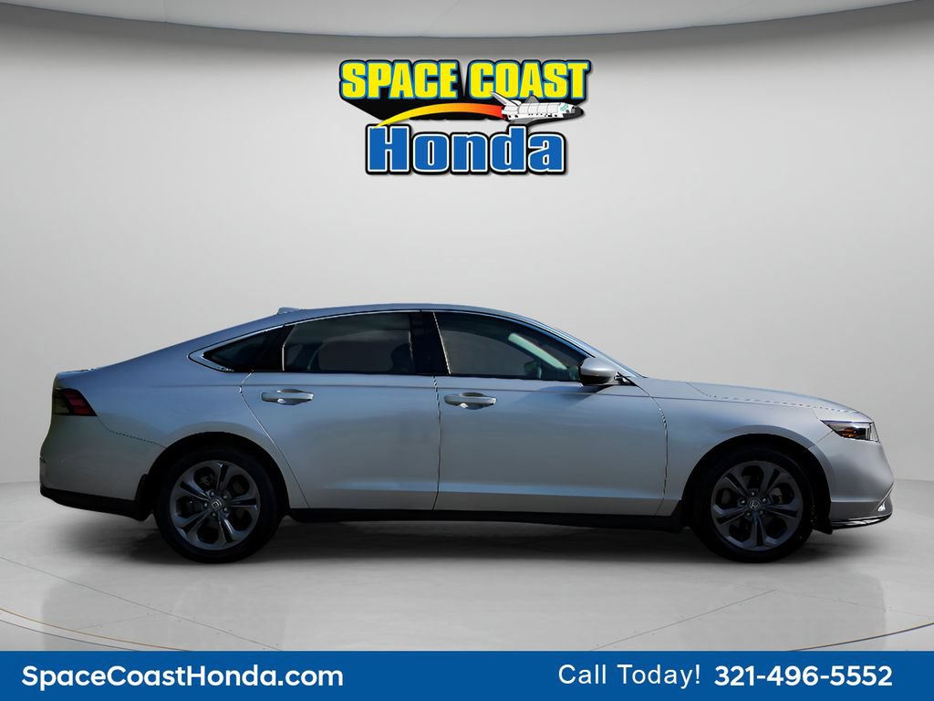 Certified 2023 Honda Accord EX image 11