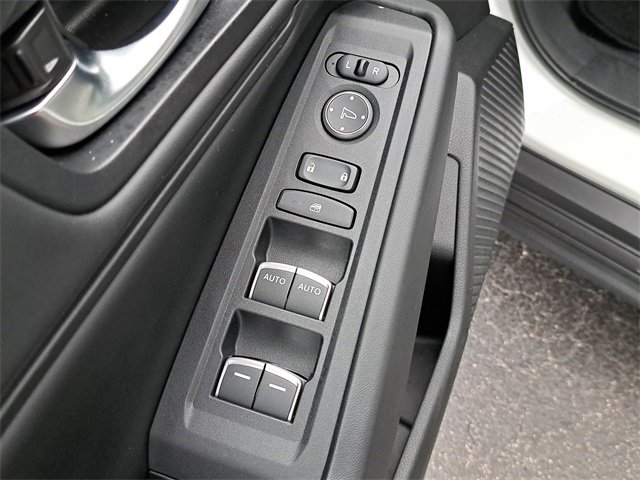 Certified 2023 Honda Accord EX image 22