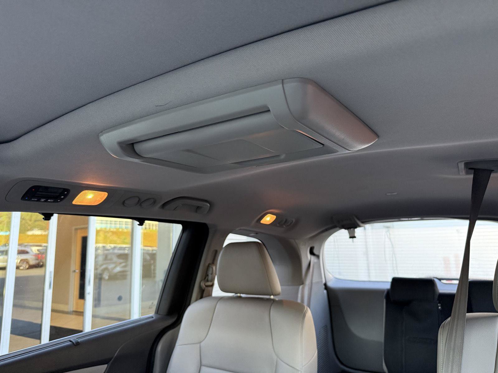 Used 2013 Honda Odyssey EX-L image 35