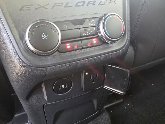 New 2026 Ford Explorer Platinum image 25