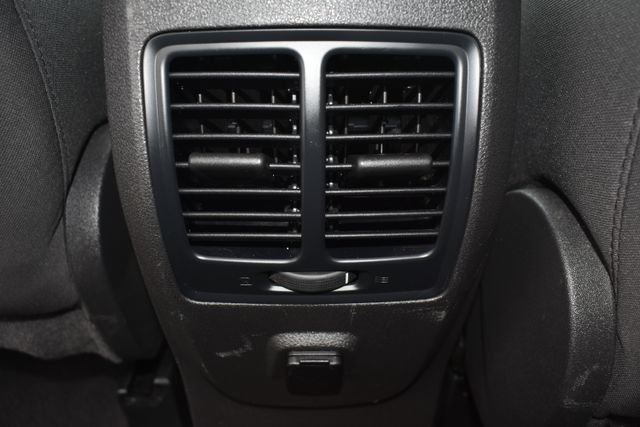 Used 2019 Ford Escape SE FWD image 32
