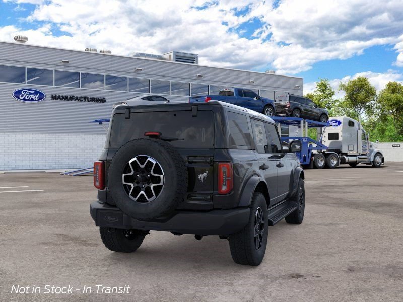 New 2026 Ford Bronco Outer Banks AWD/4WD image 8