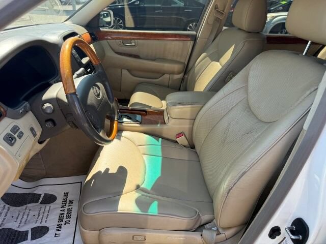 Used 2005 Lexus LS 430 RWD image 7