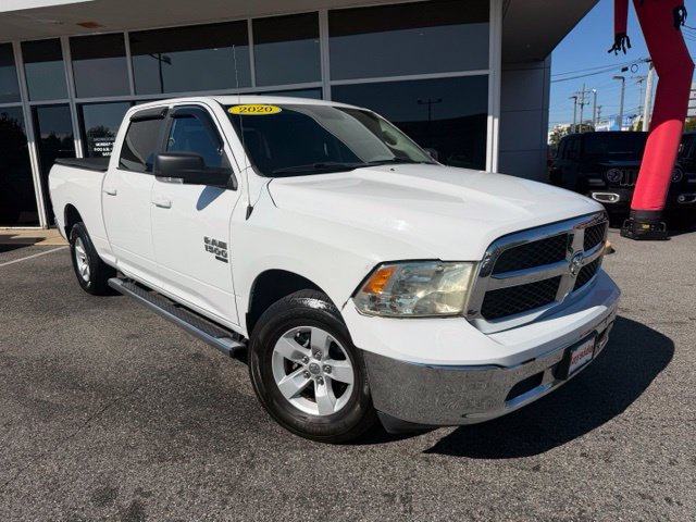 Used 2020 RAM 1500 Classic SLT w/ Luxury Group RWD image 2