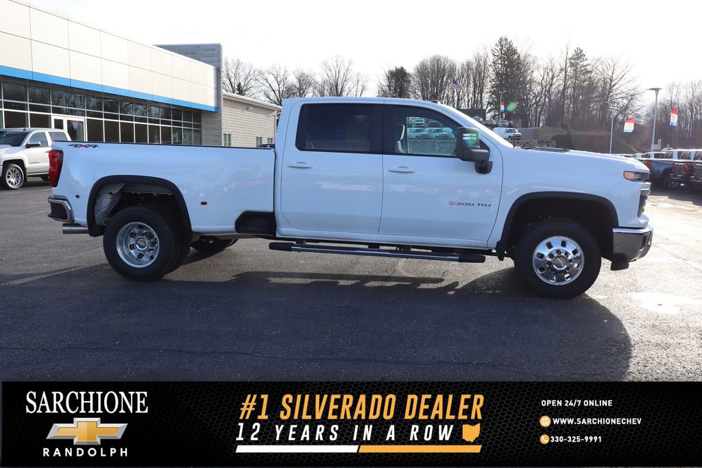 New 2026 Chevrolet Silverado 3500 LT w/ All Star Edition image 1