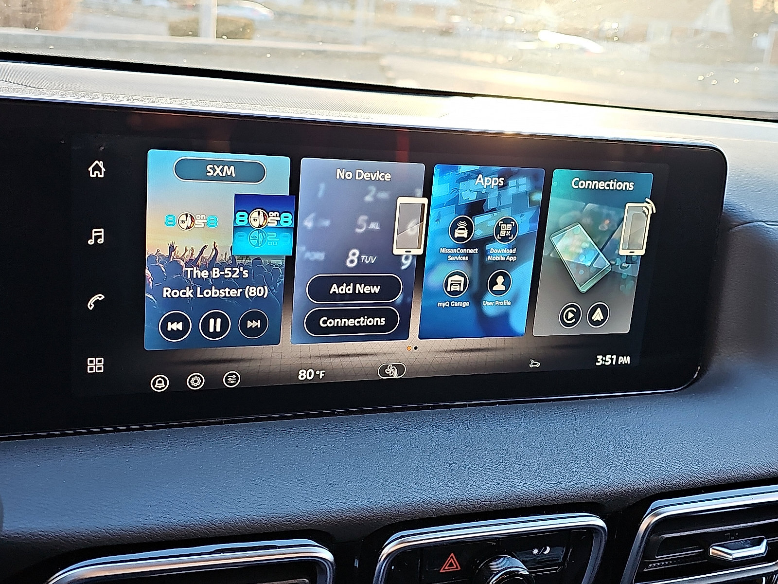 New 2026 Nissan Sentra SR w/ Floor Mat Package image 16