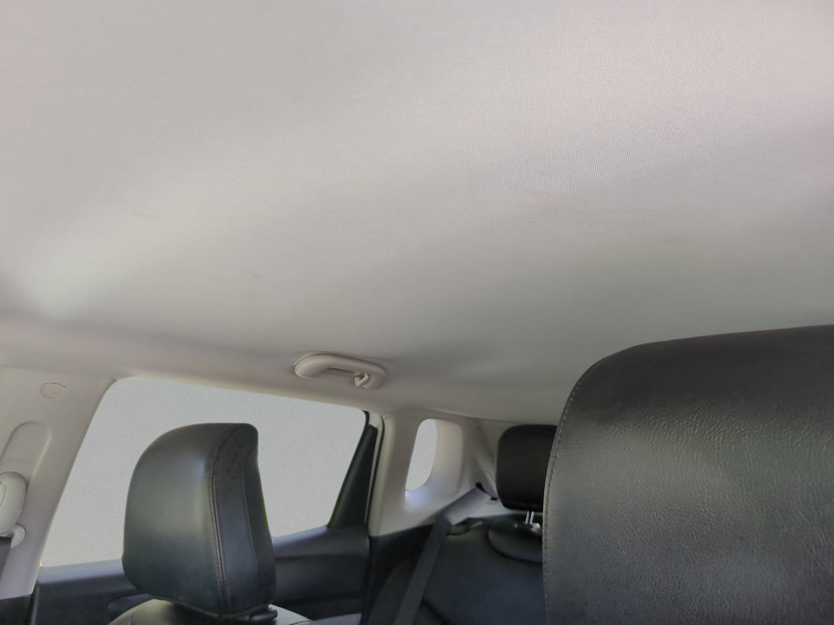 Used 2022 Jeep Compass Latitude FWD image 32
