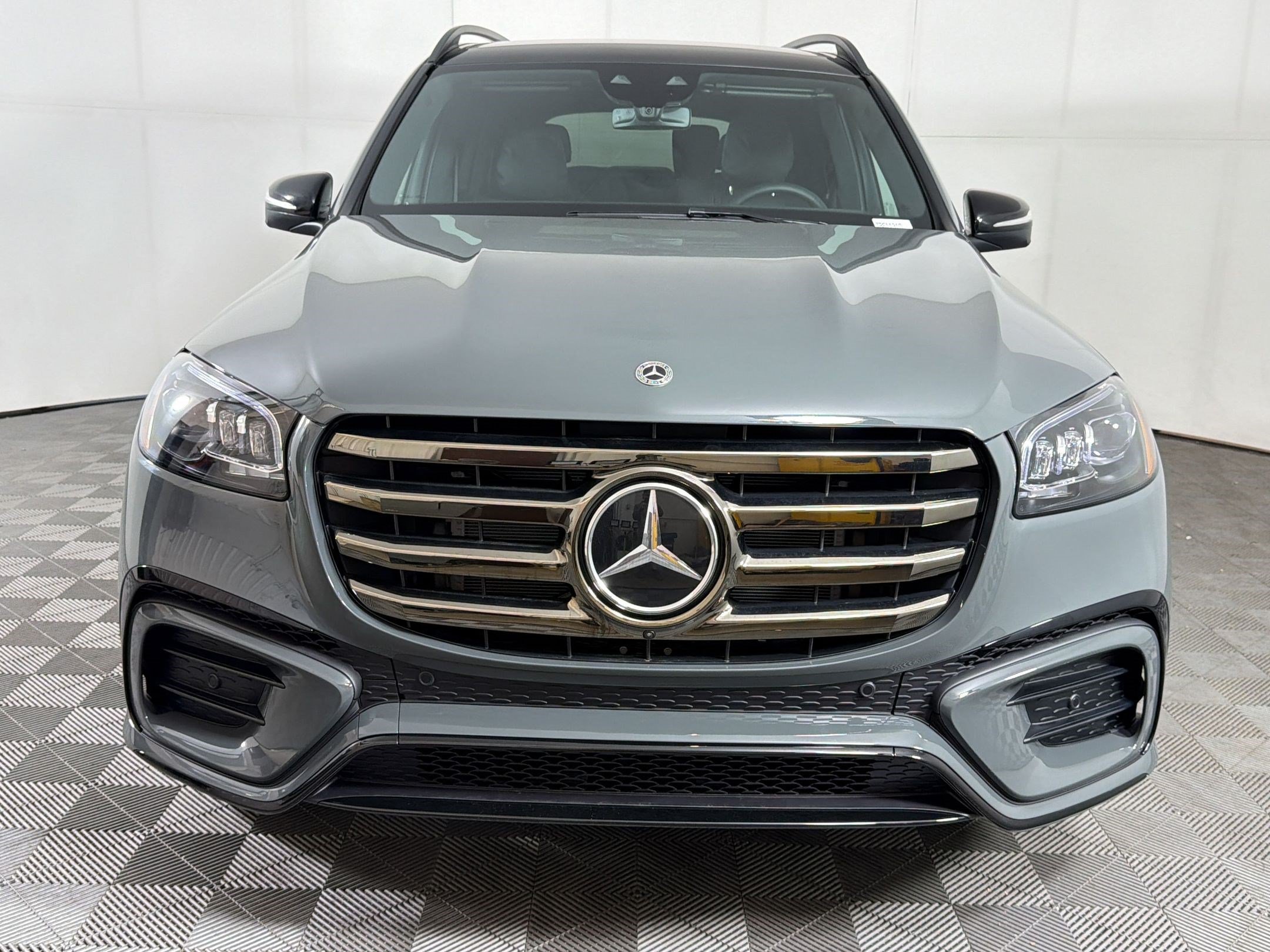 New 2026 Mercedes-Benz GLS 450 4MATIC image 6