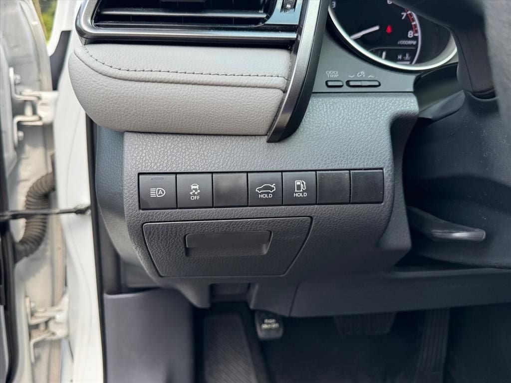 Used 2024 Toyota Camry LE FWD image 19