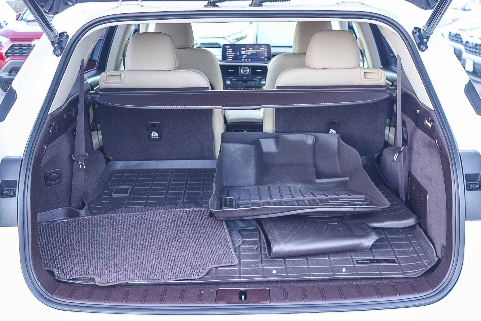 Used 2020 Lexus RX 450hL AWD w/ Premium Package image 26