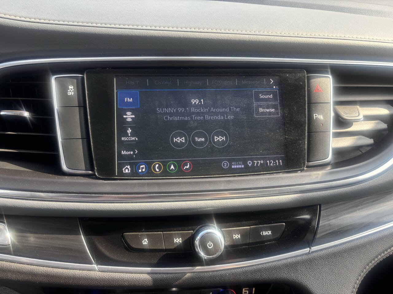 Used 2021 Buick Enclave Essence w/ Sound and Sites Package FWD image 36