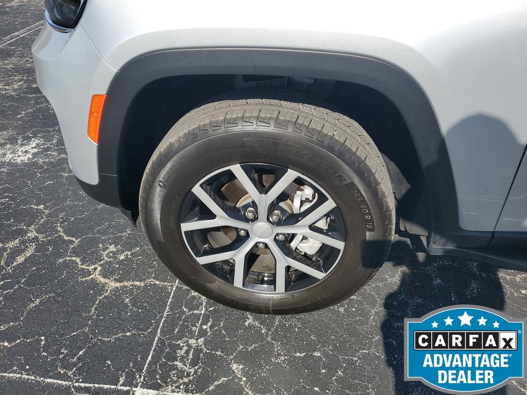 Used 2025 Jeep Grand Cherokee Limited image 20