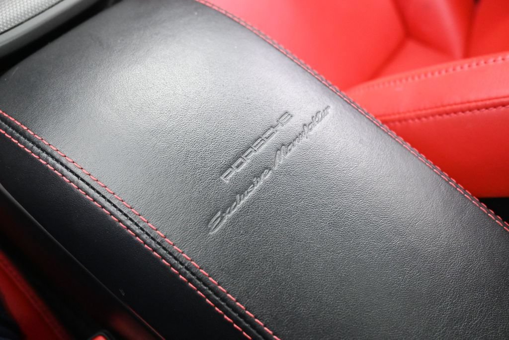Certified 2024 Porsche 911 Carrera 4S AWD/4WD image 23
