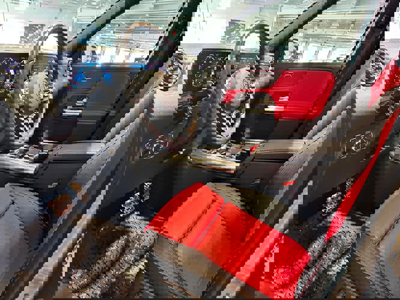 Used 2022 Mercedes-Benz GLA 250 4MATIC image 7