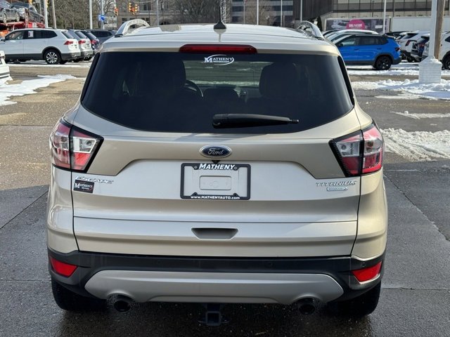 Used 2018 Ford Escape Titanium image 4