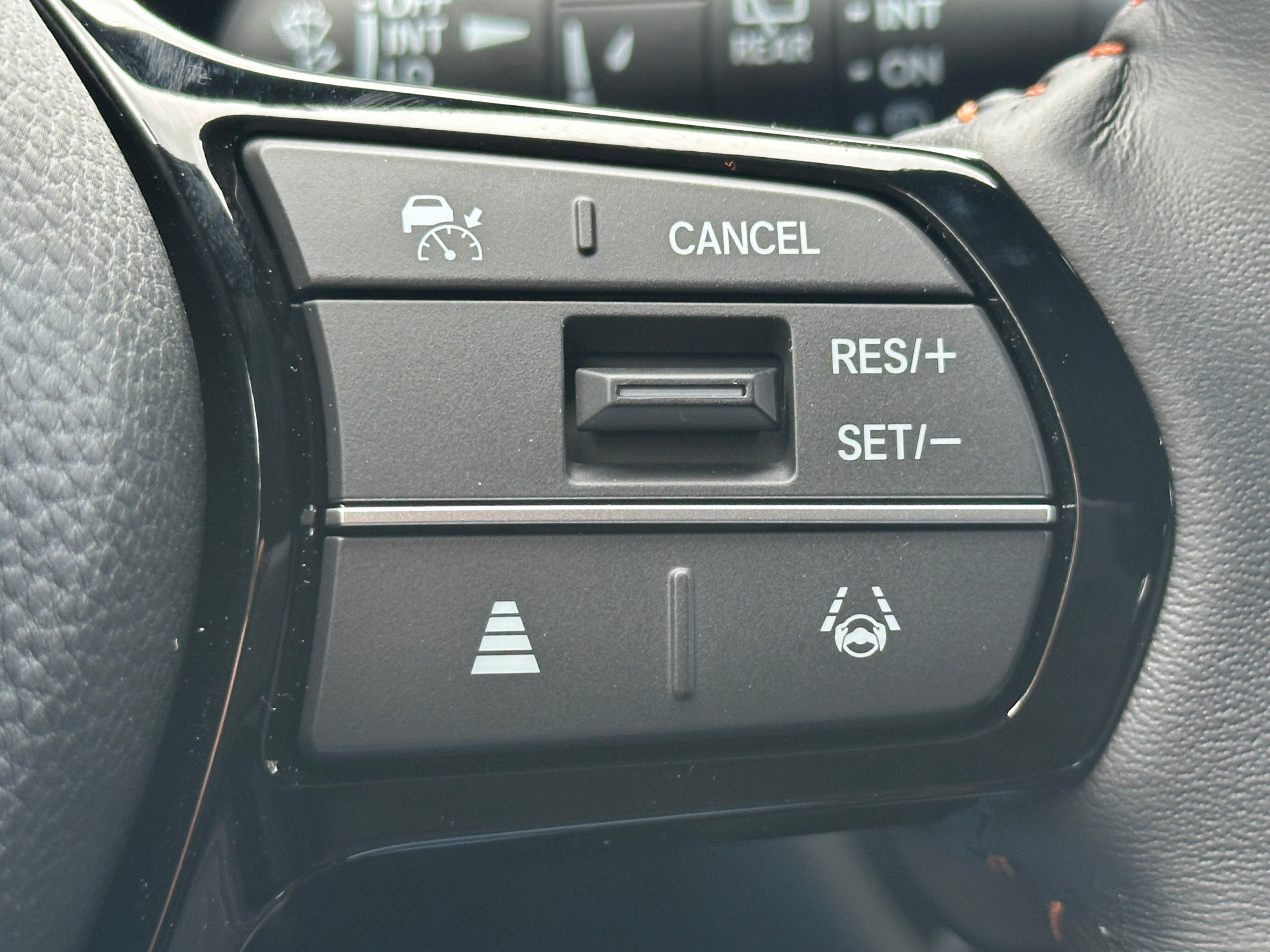 New 2025 Honda HR-V Sport image 30