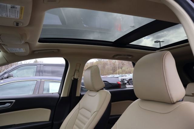 Used 2022 Ford Edge SEL w/ Convenience Package AWD/4WD image 13