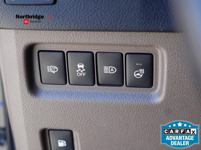 Used 2021 Lexus GX 460 Premium w/ Premium Package AWD/4WD image 21