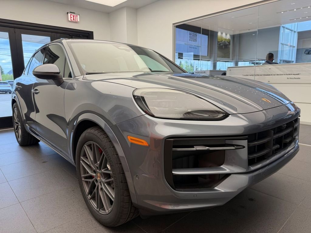 New 2026 Porsche Cayenne S AWD/4WD image 28