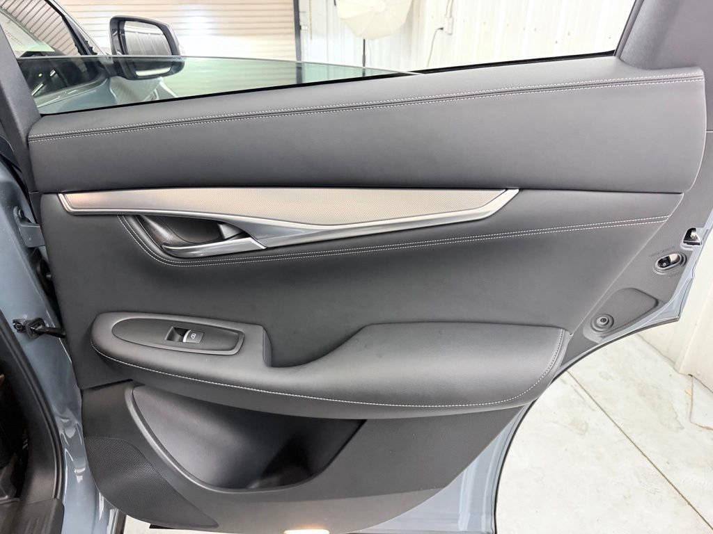 Certified 2022 INFINITI QX55 Luxe w/ Cargo Package AWD/4WD image 36