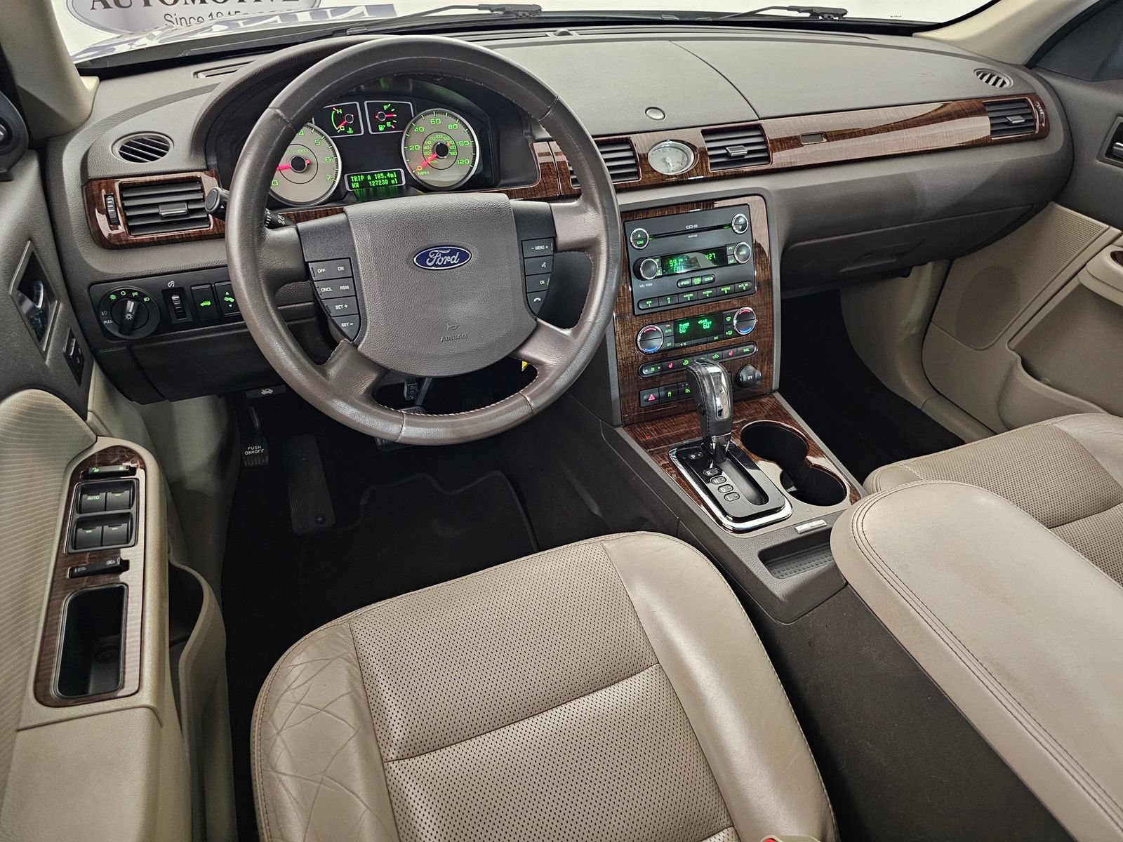 Used 2009 Ford Taurus Limited FWD image 8