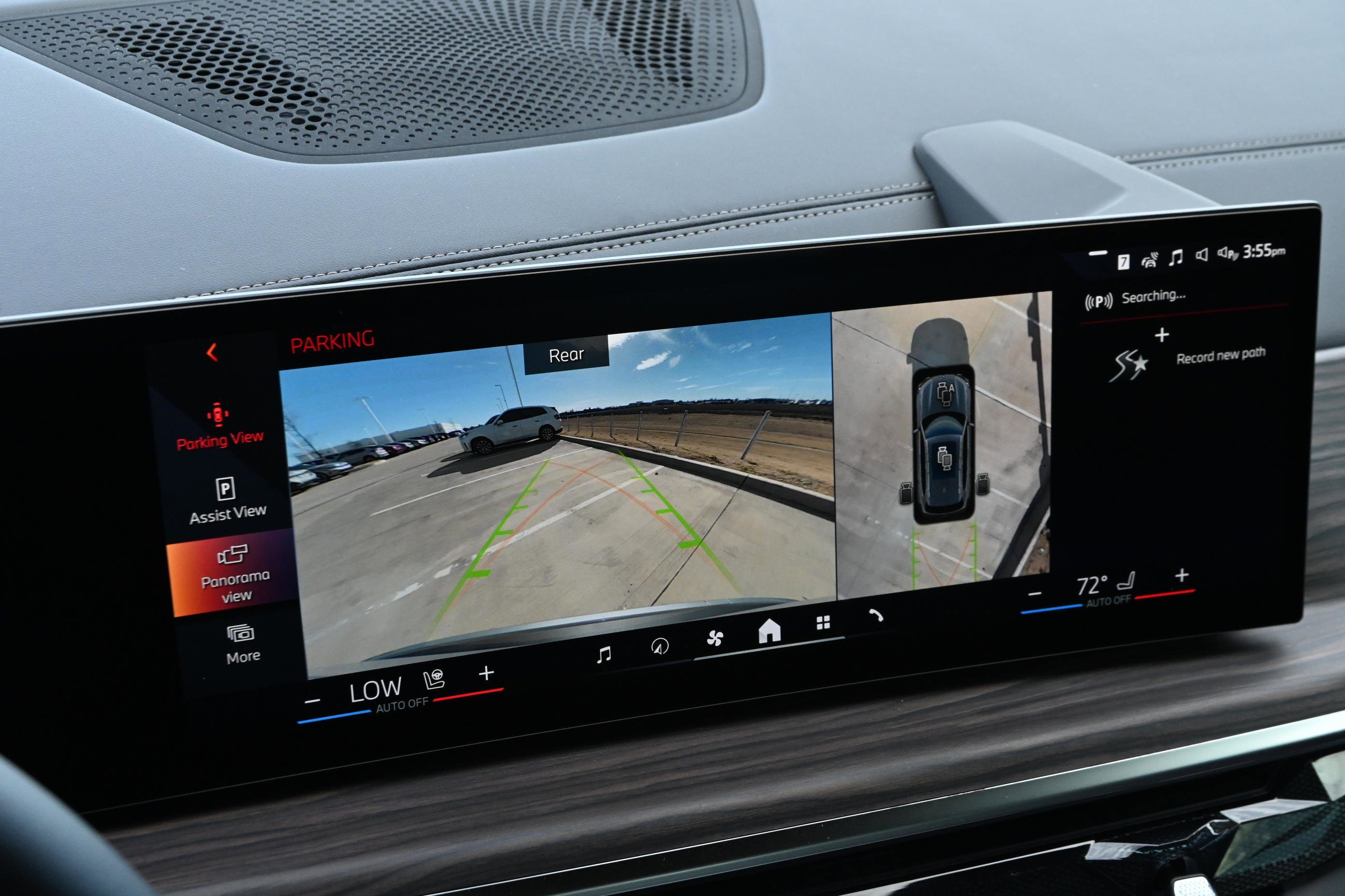 New 2026 BMW X5 sDrive40i image 13