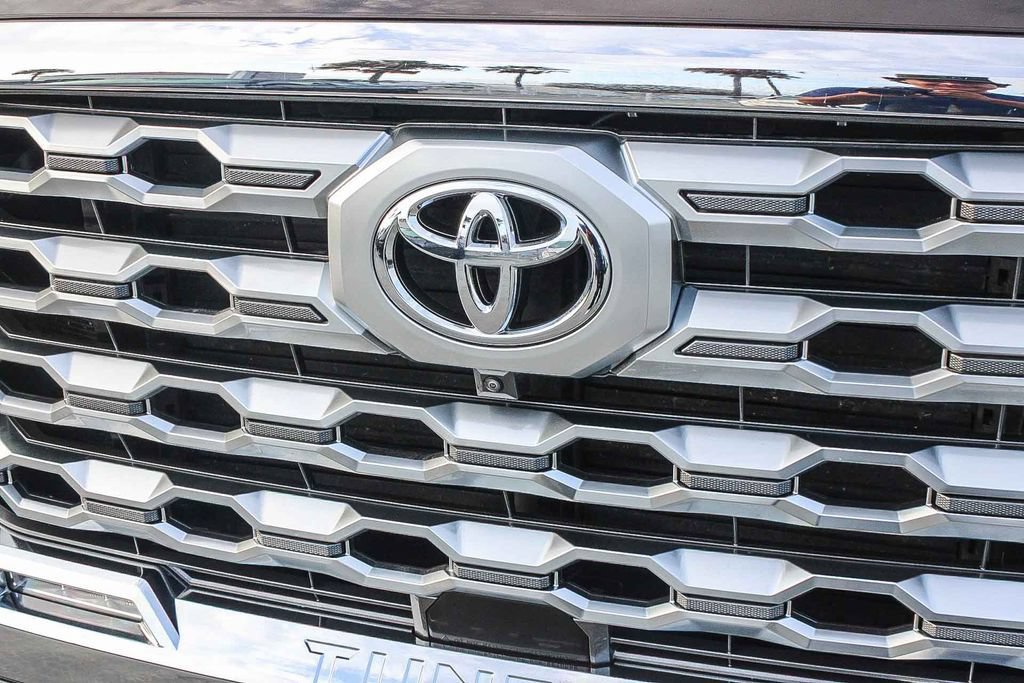 Used 2025 Toyota Tundra 1794 Edition AWD/4WD image 6