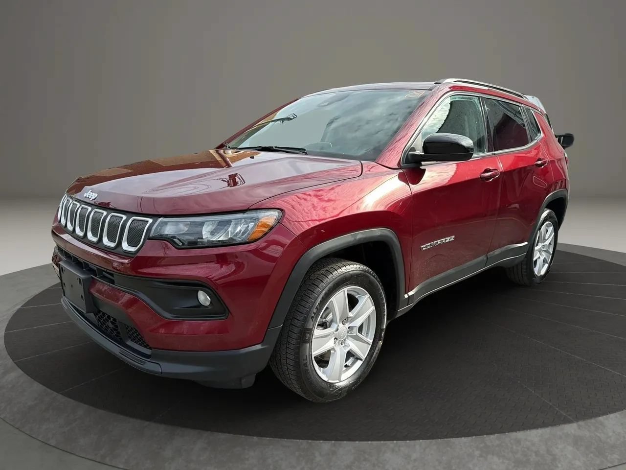 Used 2022 Jeep Compass Latitude w/ Convenience Group AWD/4WD image 1