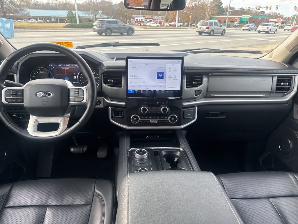 Certified 2024 Ford Expedition Max XLT image 12