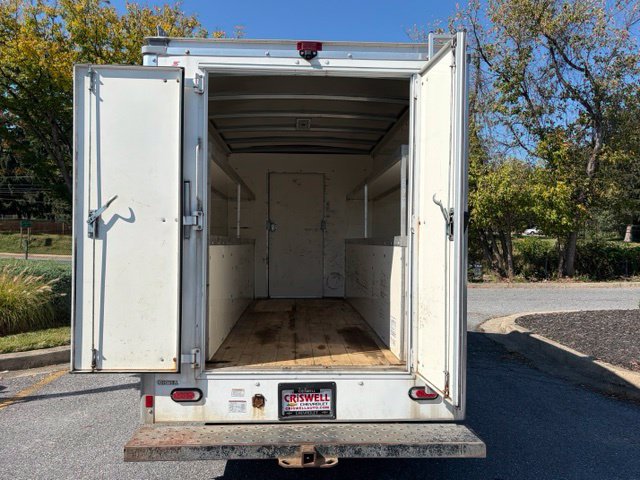Used 2022 Chevrolet Express 3500 w/ Power Convenience Package RWD image 7