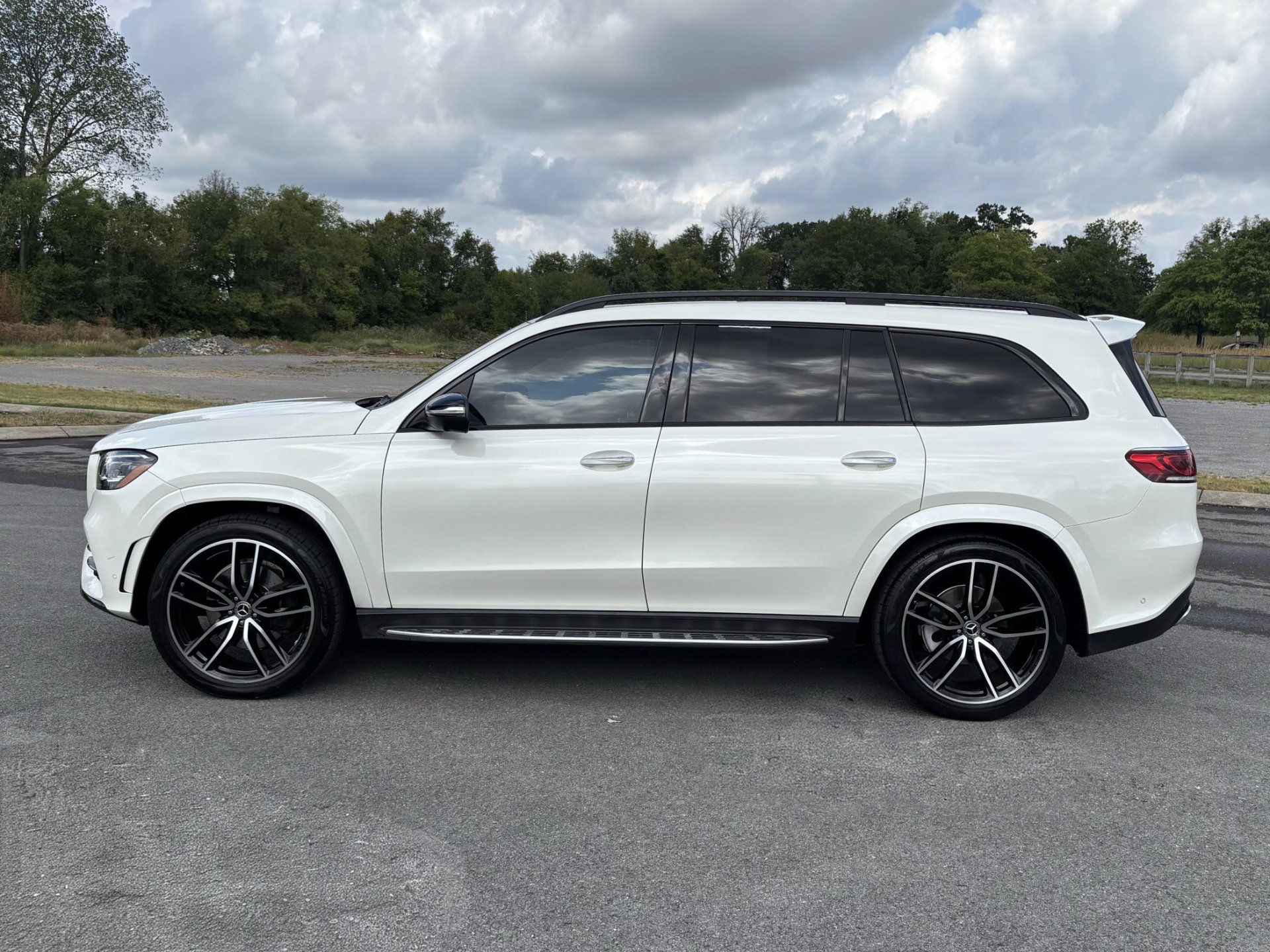 Used 2020 Mercedes-Benz GLS 580 4MATIC image 7