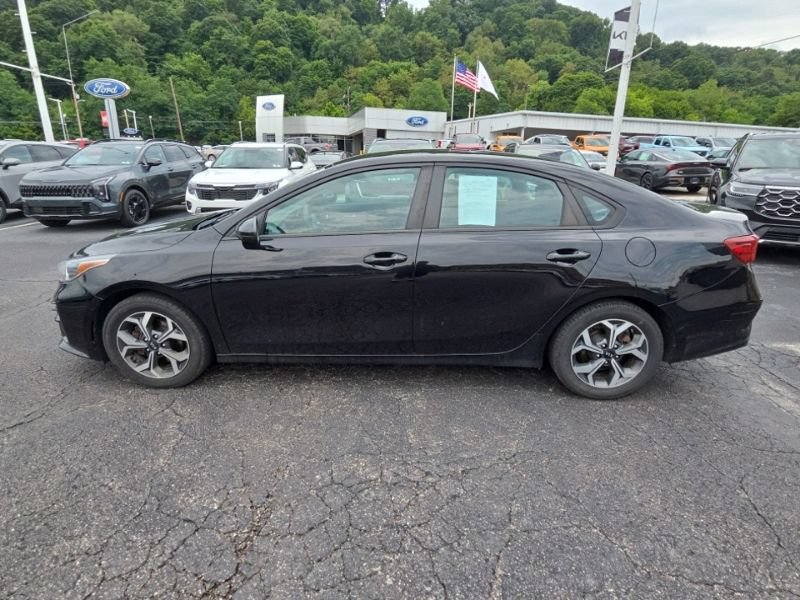 Used 2021 Kia Forte LXS FWD image 4