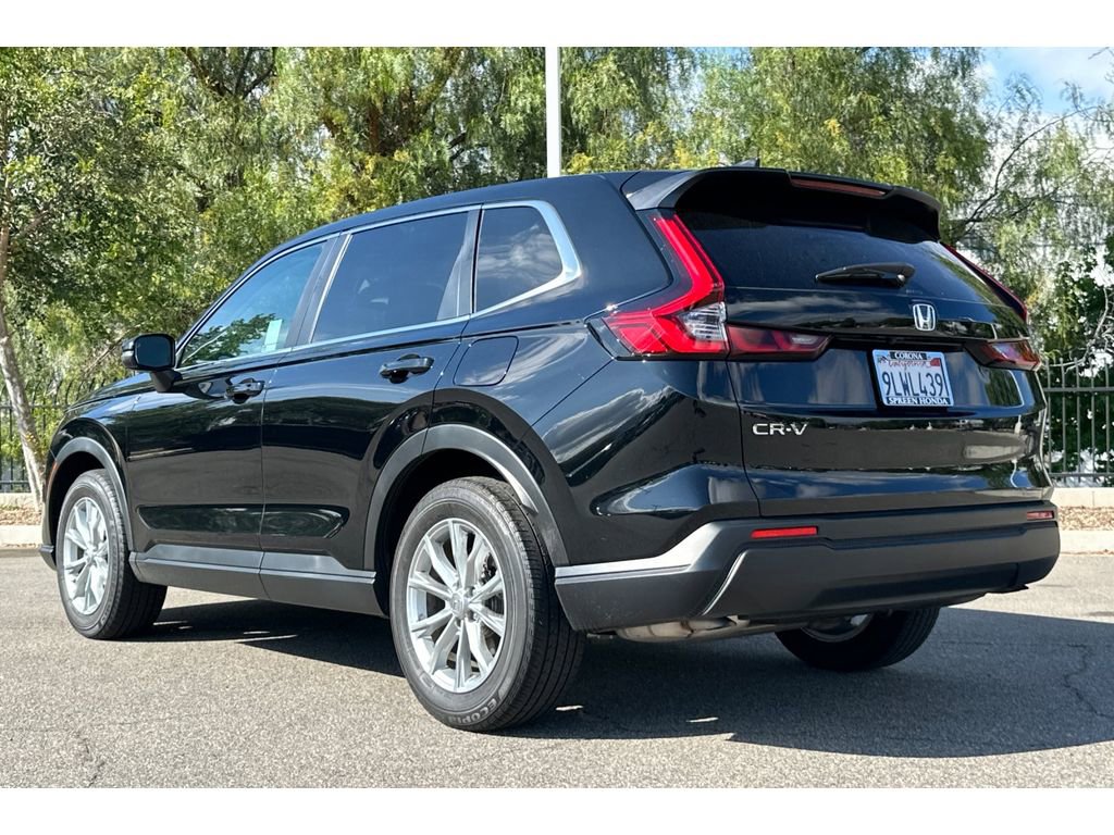 Used 2024 Honda CR-V EX image 3