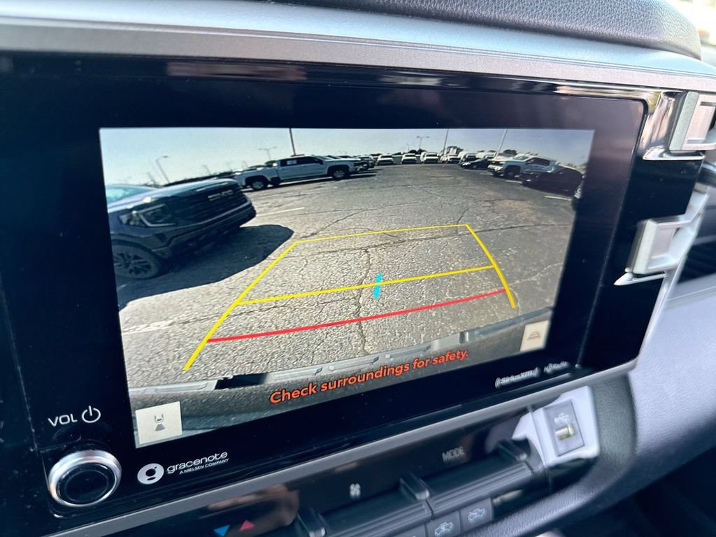 Used 2024 Toyota Tundra SR5 AWD/4WD image 17