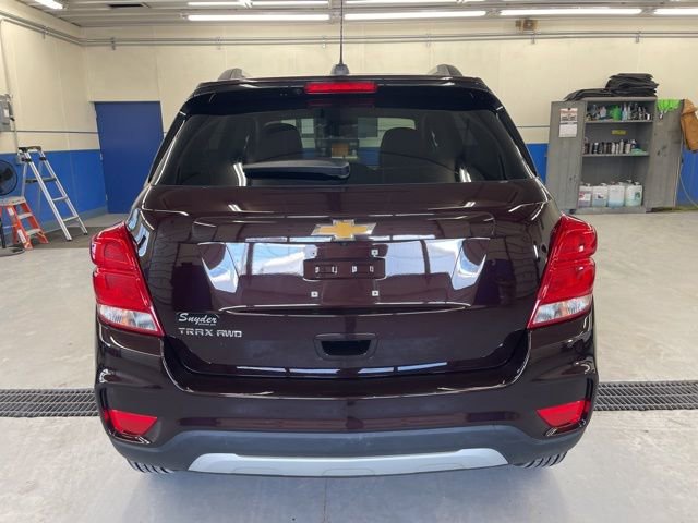 Used 2022 Chevrolet Trax LT w/ LT Convenience Package image 10